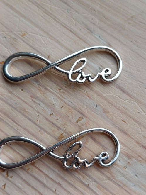 Hovedbilde Metallpynt Love - SHM04